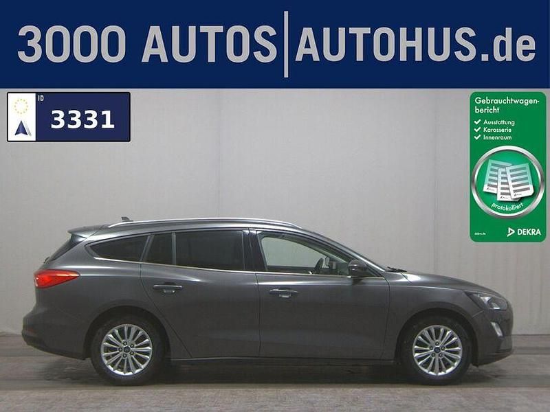 Gebraucht Ford Focus Titanium 125 PS (91 kW) 2020 Grau Kombi