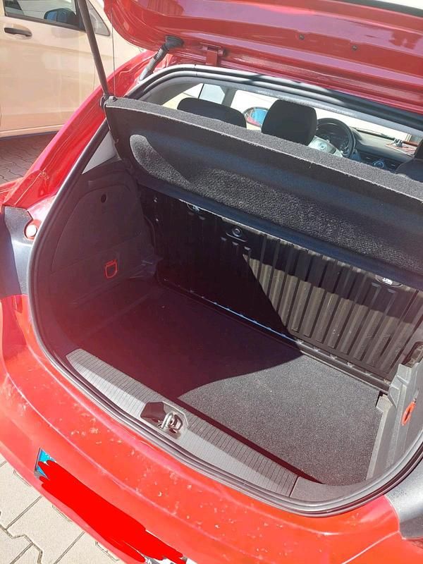 Gebraucht Opel Corsa 72 PS (52 kW) 2016 Rot Kleinwagen