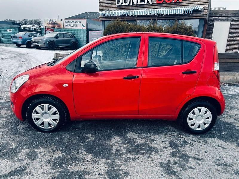 Gebraucht Suzuki Splash Basic 65 PS (47 kW) 2009 Rot Kleinwagen