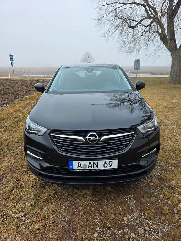 Gebraucht Opel Grandland X Edition 131 PS (96 kW) 2018 Schwarz SUV