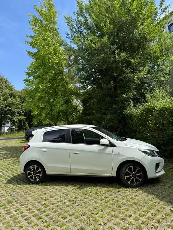 Gebraucht Mitsubishi Space Star Select+ 71 PS (52 kW) 2023 Schwarz Kleinwagen