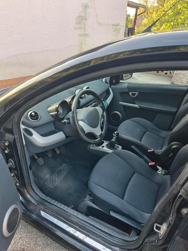 Second-hand Smart ForFour 95 CP (69 kW) 2004 Negru Hatchback