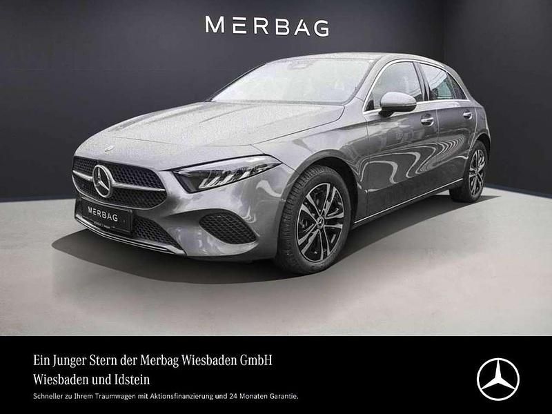 Gebraucht Mercedes A250 Advanced 218 PS (160 kW) 2024 Grau Limousine