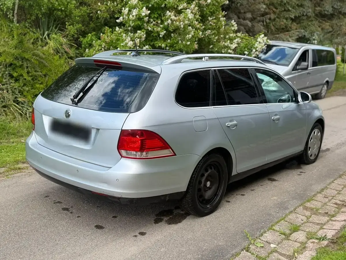 Gebraucht VW Golf V Highline 140 PS (102 kW) 2008 Silber Kombi