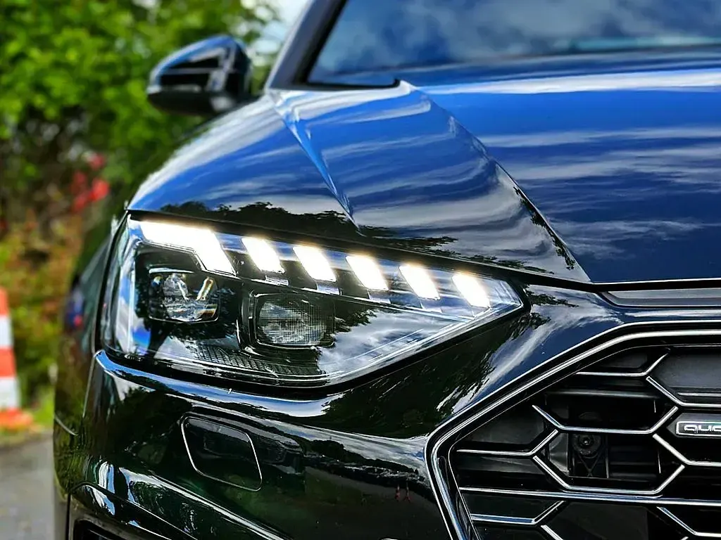 Gebraucht Audi A4 S-Line 265 PS (194 kW) 2025 Schwarz Limousine