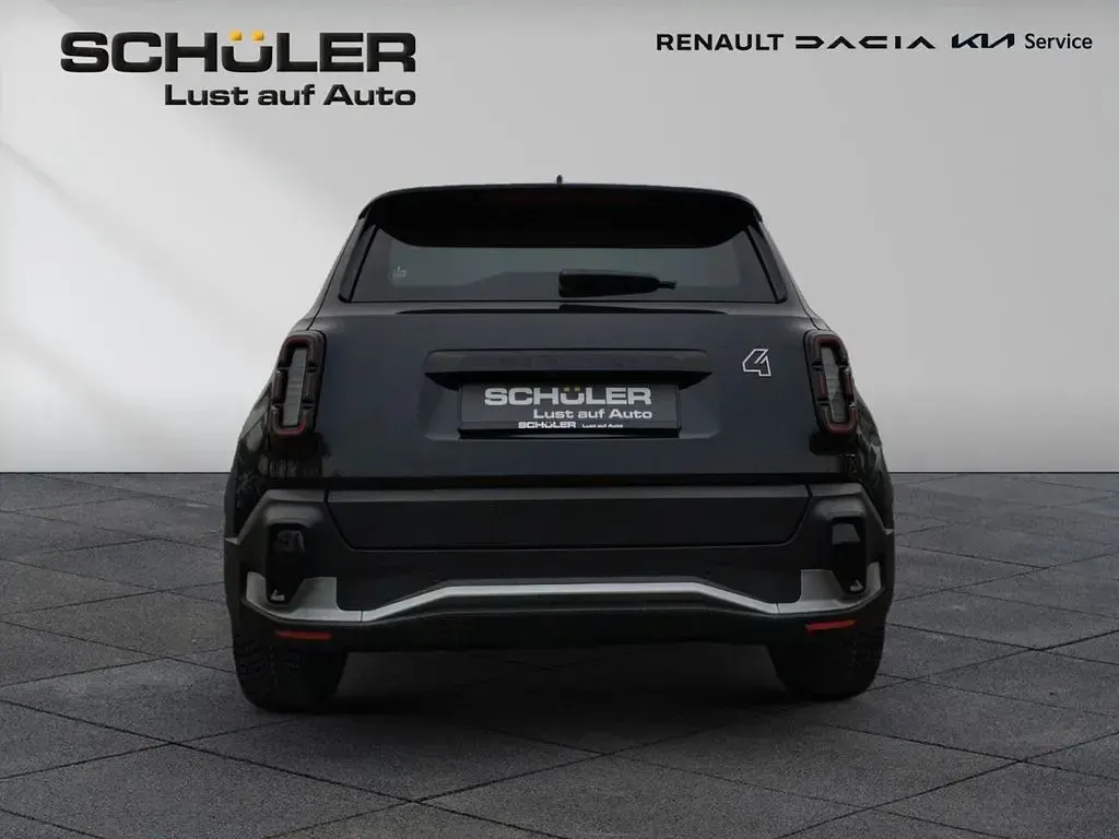 Ny Renault 4 E-Tech Evolution 77 kW (106 HK) 2026 Sort SUV