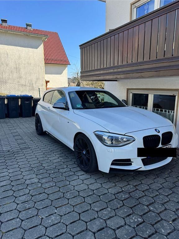 Gebraucht BMW M135 Sport Line 320 PS (235 kW) 2012 Weiß Kleinwagen