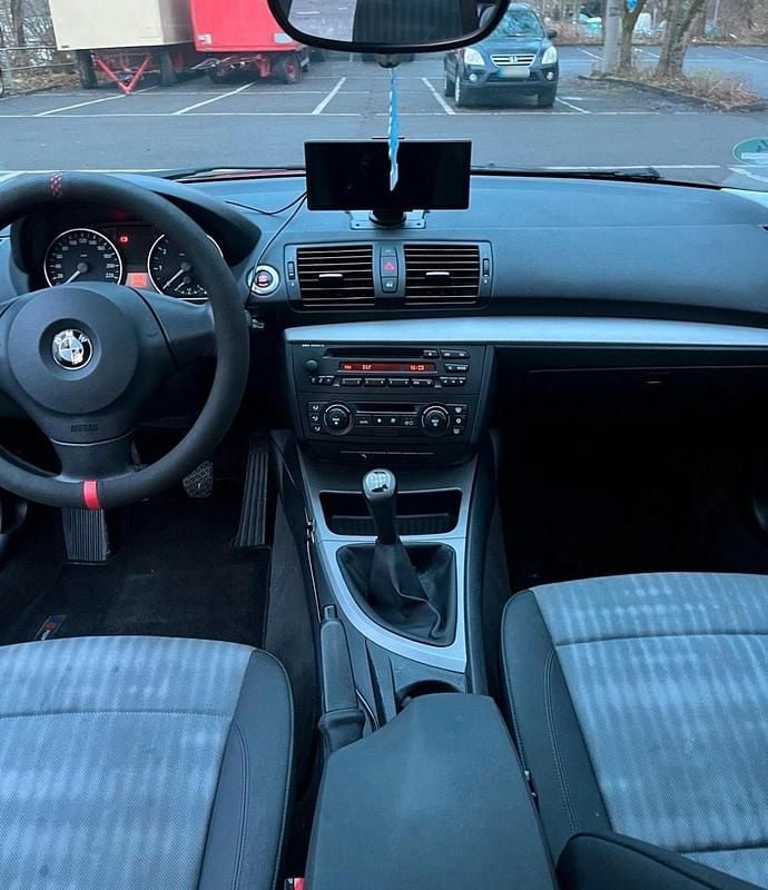 Gebraucht BMW 116 122 PS (89 kW) 2005 Grau Kleinwagen