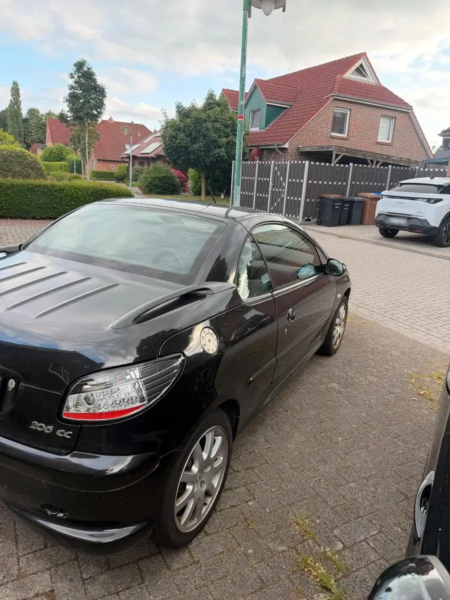 Gebraucht Peugeot 206 CC 136 PS (100 kW) 2004 Cabrio
