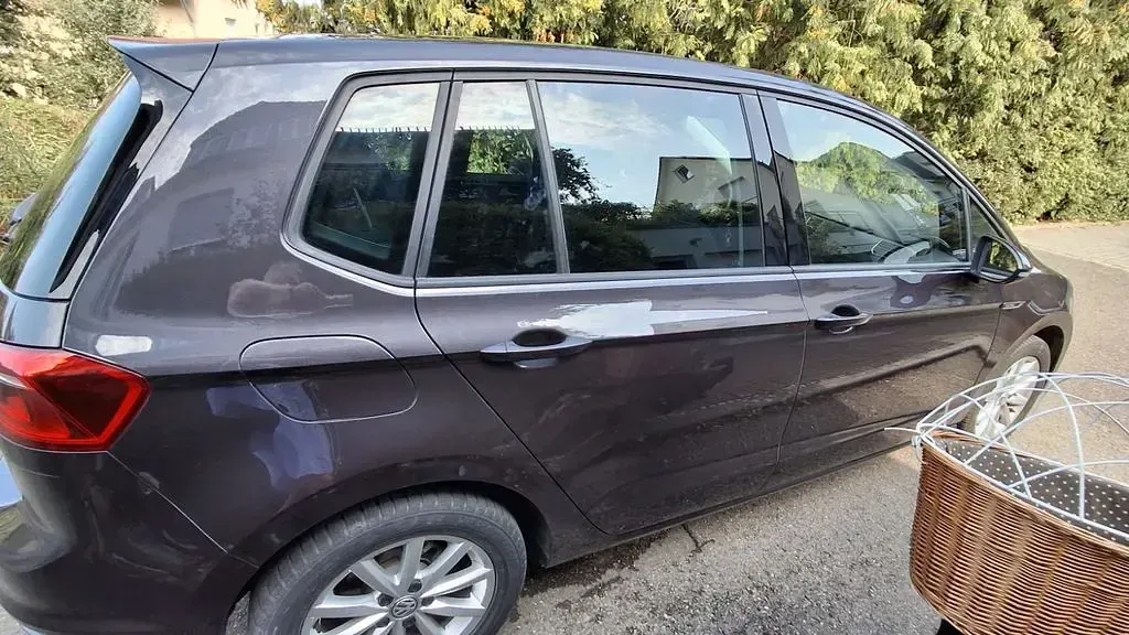 Gebraucht VW Golf VII LOUNGE 110 PS (80 kW) 2015 Limousine