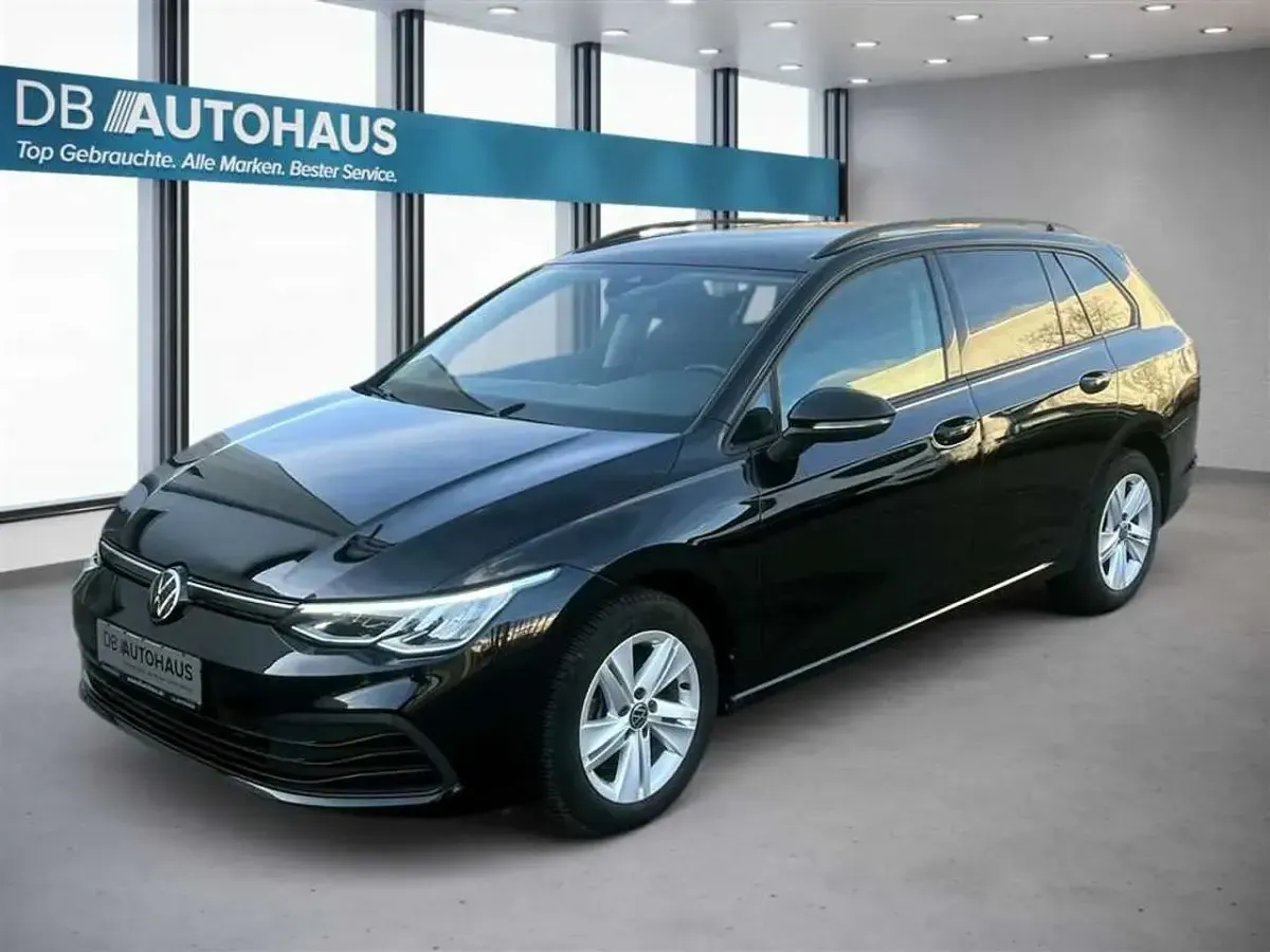 Gebraucht VW Golf VIII Life 116 PS (85 kW) 2023 Kombi