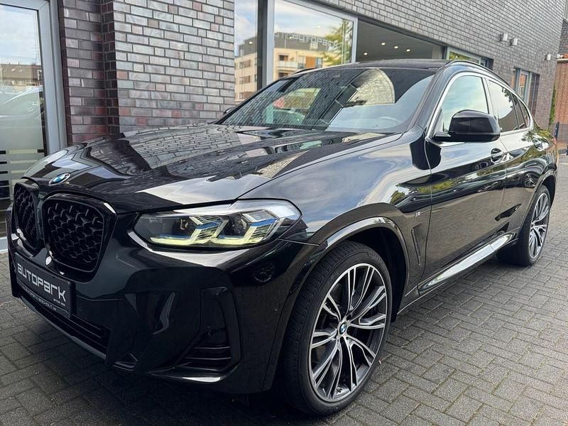 Schwarz Gebraucht 2022 BMW X4 M Sport SUV | 41.990 € (Fairer Preis) - Bild 1/4
