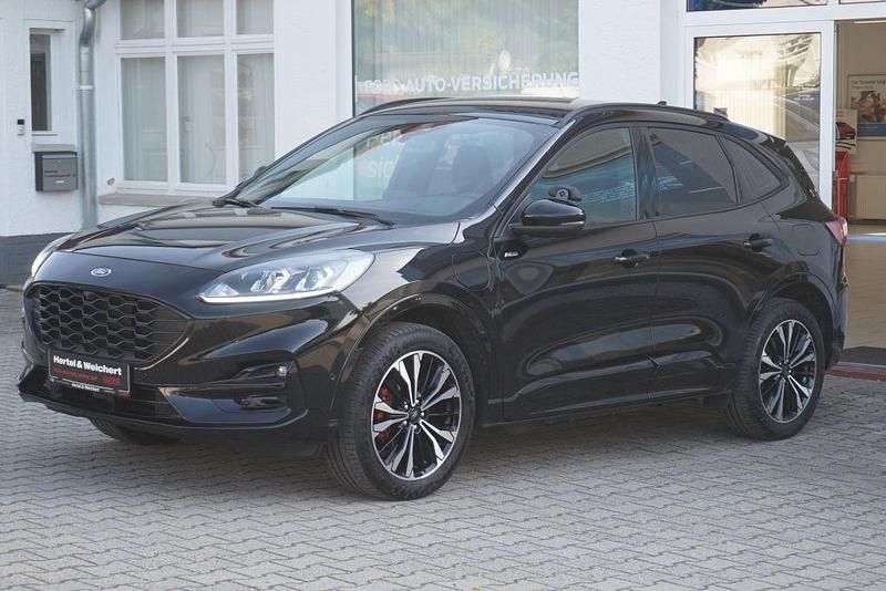 Gebraucht Ford Kuga ST-Line 224 PS (164 kW) 2023 Agate black metallic SUV
