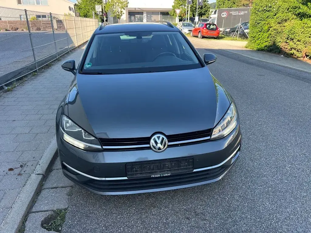 Gebraucht VW Golf VII United 150 PS (110 kW) 2020 Grau Kombi