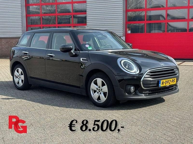 Gebraucht Mini One Clubman 102 PS (75 kW) 2021 Schwarz Kombi