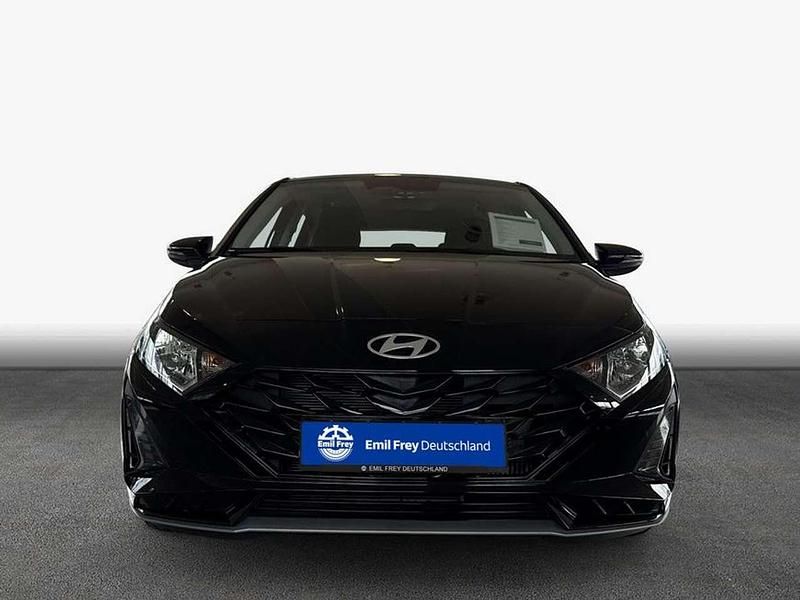 Neu Hyundai i20 Select 101 PS (74 kW) 2025 Schwarz Kleinwagen