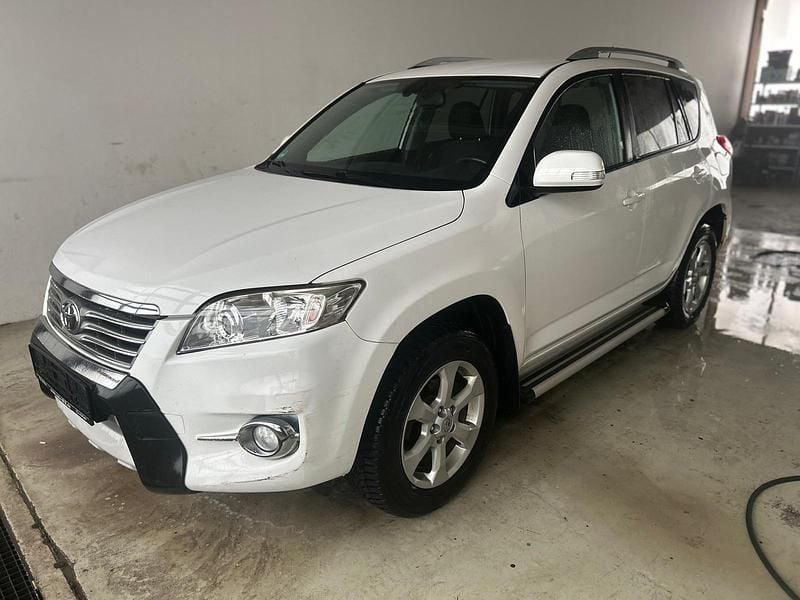 Gebraucht Toyota RAV4 158 PS (116 kW) 2010 Weiß SUV