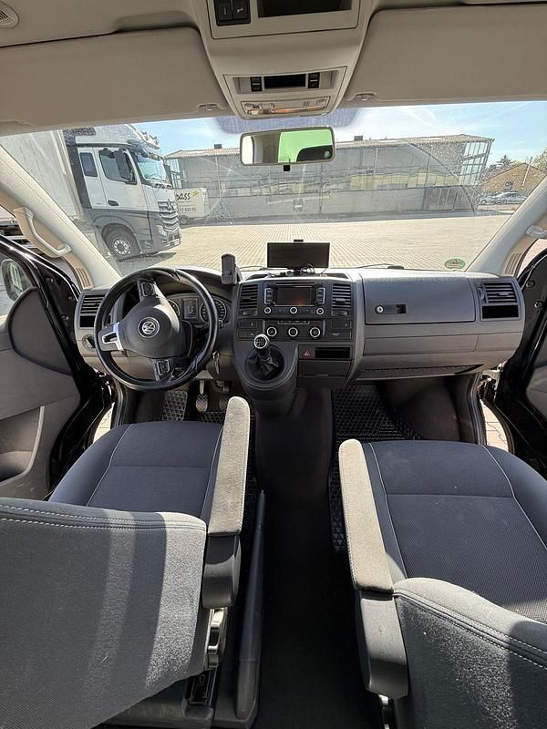 Usata VW Multivan 150 CV (110 kW) 2011 Nero Monovolume