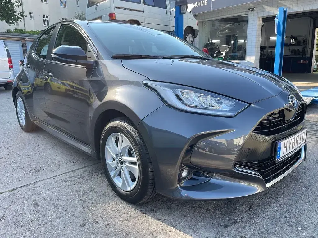 Gebraucht Mazda 2 Comfort 116 PS (85 kW) 2022 Grau Limousine
