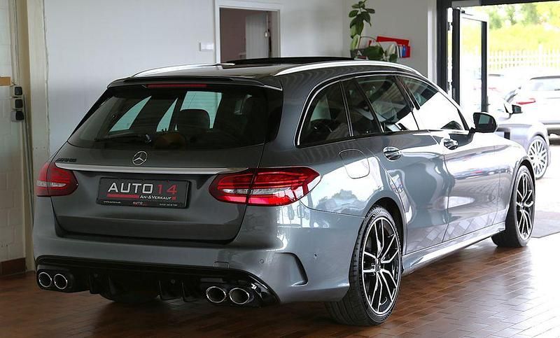Gebraucht Mercedes C43 AMG AMG 390 PS (286 kW) 2018 Grau Limousine