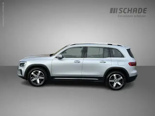 Gebraucht Mercedes GLB180 Progressive 136 PS (100 kW) 2024 Silber SUV