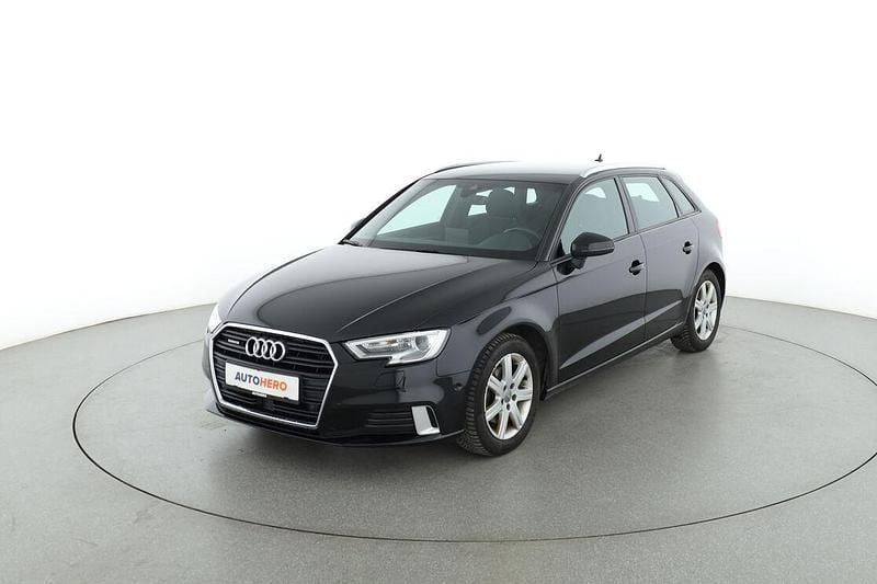 Schwarz Gebraucht 2018 Audi A3 Sport Limousine | 18.100 € (Fairer Preis) - Bild 1/3