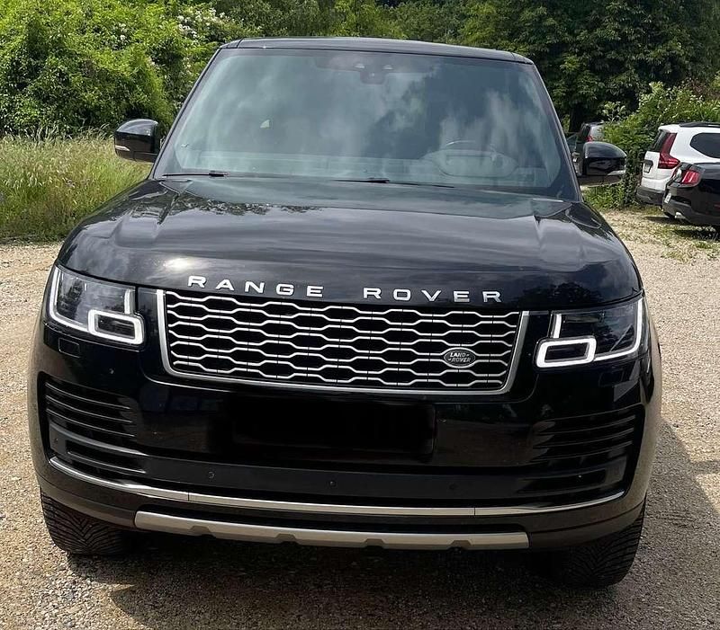 Schwarz Gebraucht 2019 Land Rover Range Rover Vogue SUV | 49.999 € (Teuer) - Bild 1/4