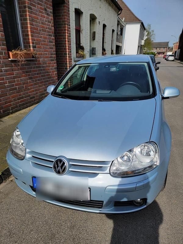 Gebraucht VW Golf VI 80 PS (58 kW) 2008 Andere farben Kleinwagen