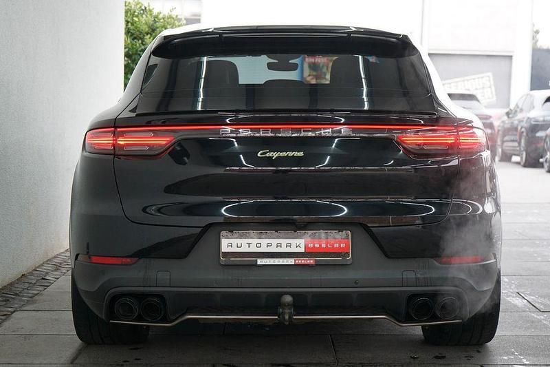 Gebraucht Porsche Cayenne 462 PS (339 kW) 2021 Schwarz SUV