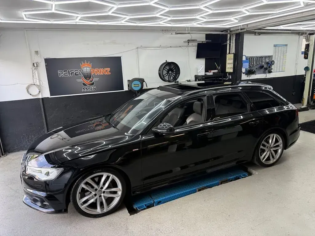 Gebraucht Audi A6 Ambiente 272 PS (200 kW) 2017 Schwarz Kombi
