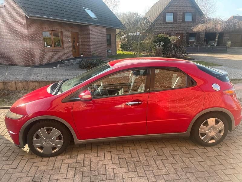 Gebraucht Honda Civic 84 PS (61 kW) 2006 Rot Kleinwagen