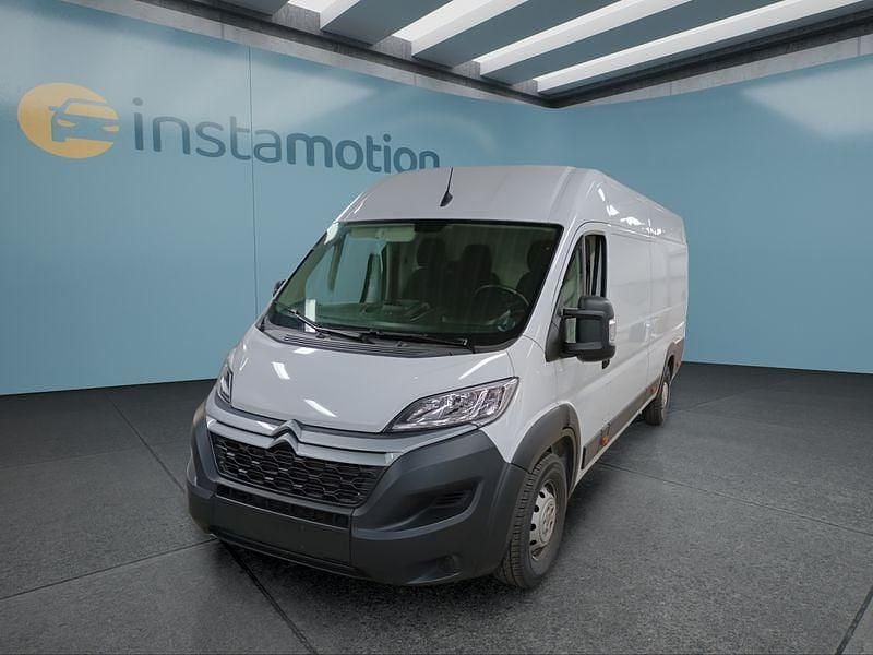 Weiß Gebraucht 2024 Citroën Jumper Van / Kleinbus | 25.399 € (Fairer Preis) - Bild 1/4