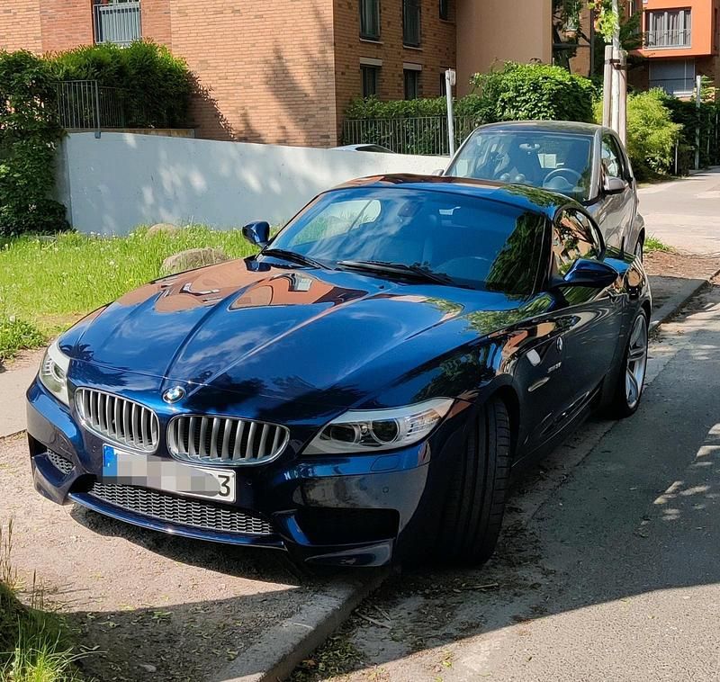 Blau Gebraucht 2010 BMW Z4 Comfort Edition Cabrio | 29.911 € (Etwas zu teuer) - Bild 1/4