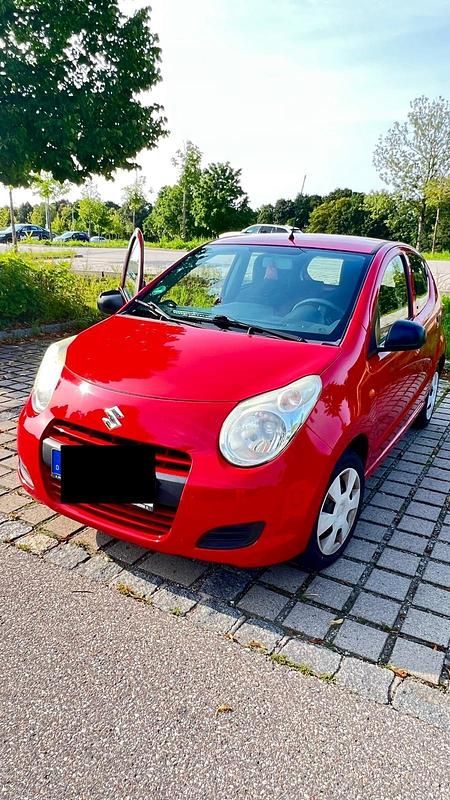 Rot Gebraucht 2012 Suzuki Alto Kleinwagen | 1.600 € (Superpreis) - Bild 1/4