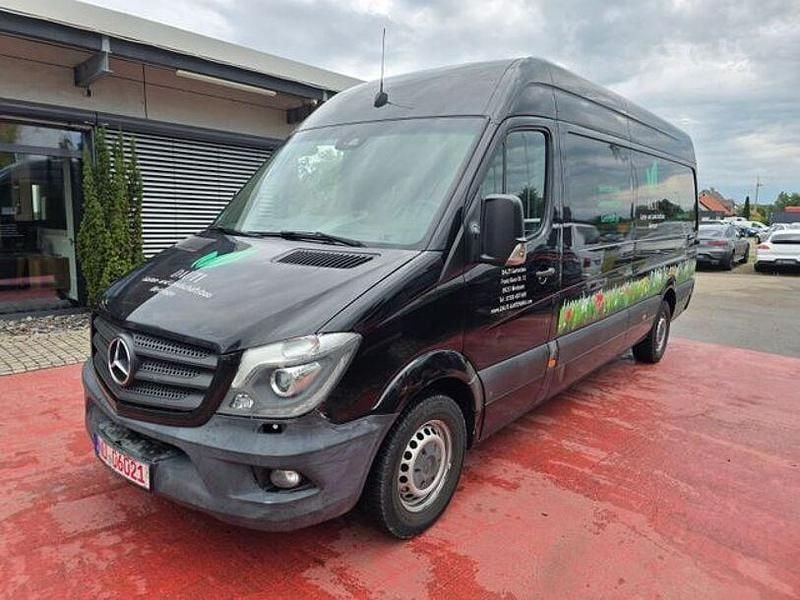 Obsidianschwarz metallic Gebraucht 2015 Mercedes Sprinter Van | 12.900 € (Superpreis) - Bild 1/4