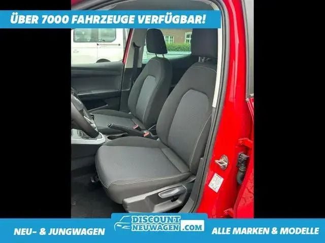 Pure red Gebraucht 2024 Seat Arona Style SUV | 20.175 € (Fairer Preis) - Bild 1/3