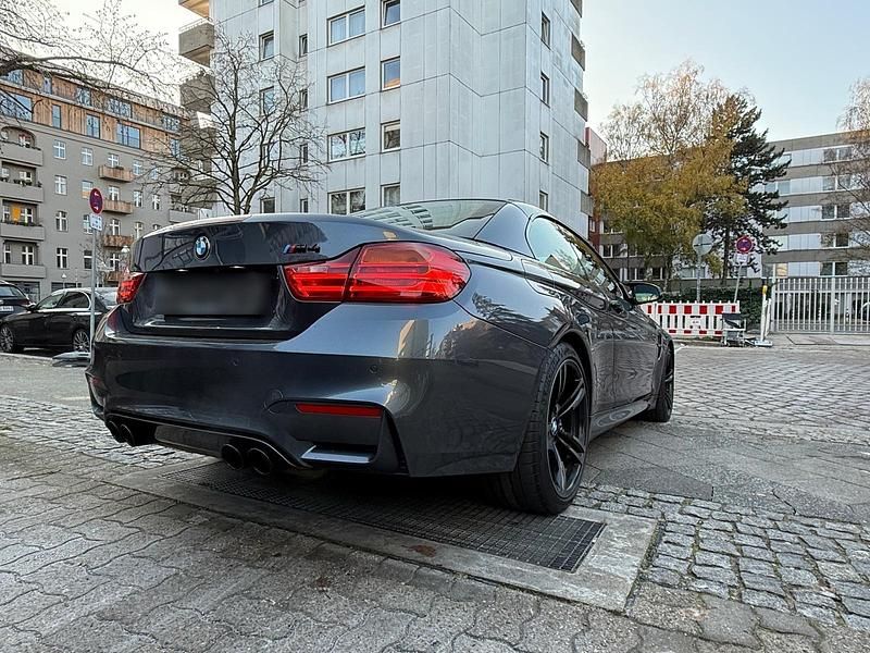 Gebraucht BMW M4 Cabriolet Shadowline 431 PS (317 kW) 2015 Grau Cabrio