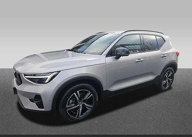 Gebraucht Volvo XC40 120 PS (88 kW) 2025 SUV