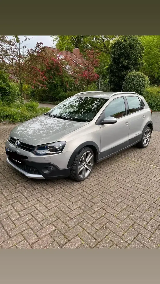 Gebraucht VW Polo Cross 90 PS (66 kW) 2013 Beige Kleinwagen
