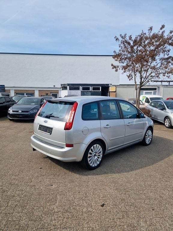 Gebraucht Ford C-MAX Titanium 125 PS (91 kW) 2008 Silber Van / Kleinbus