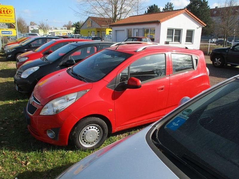 Gebraucht Chevrolet Spark 82 PS (60 kW) 2010 Rot Kleinwagen