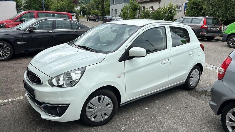 Weiß Gebraucht 2018 Mitsubishi Space Star Basis Kleinwagen | 3.100 € - Bild 1/4