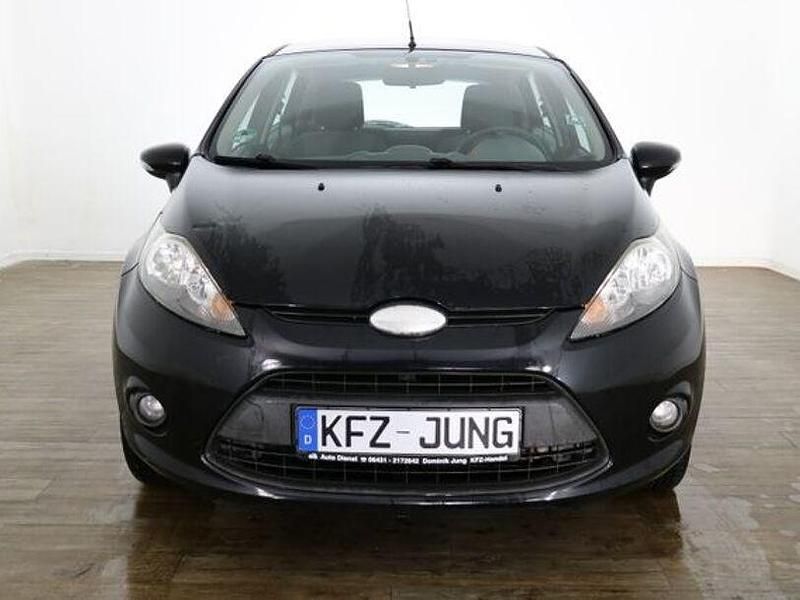 Gebraucht Ford Fiesta 60 PS (44 kW) 2009 Andere Limousine