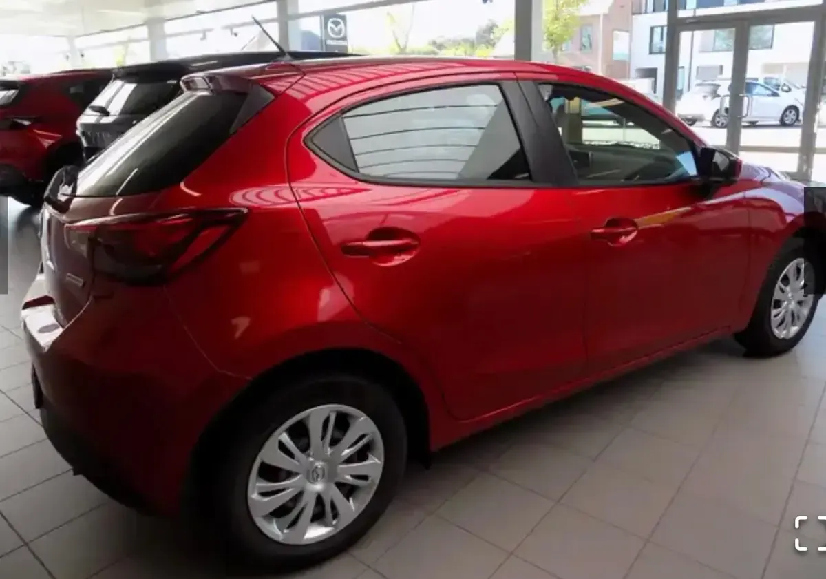 Brugt Mazda 2 75 HK (55 kW) 2023 Rød Hatchback