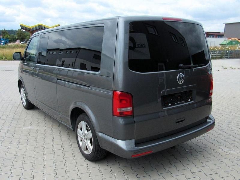 Gebraucht VW Multivan 204 PS (150 kW) 2012 Grau Van / Kleinbus