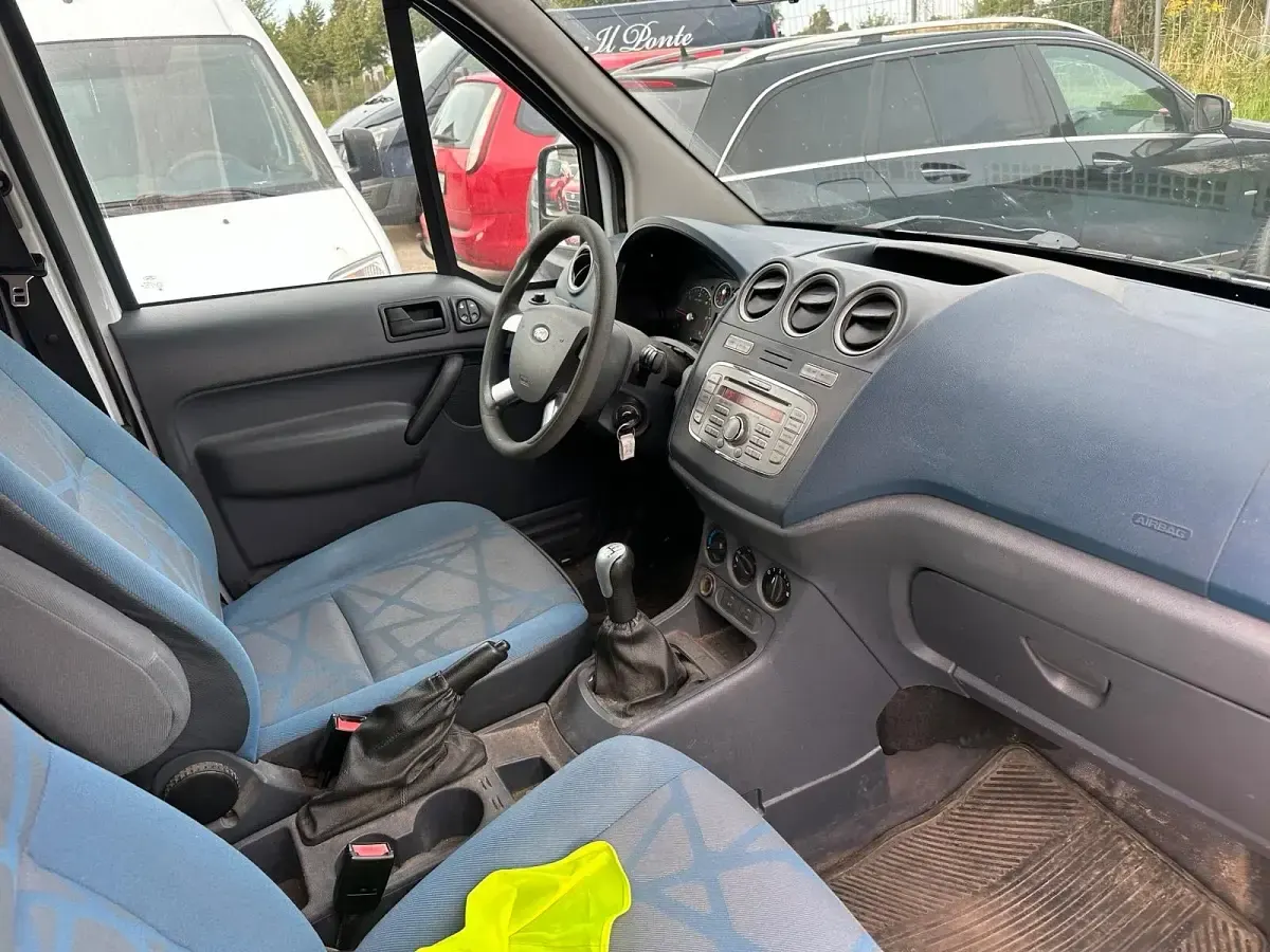 Gebraucht Ford Transit Tourneo 85 PS (62 kW) 2011 Weiß