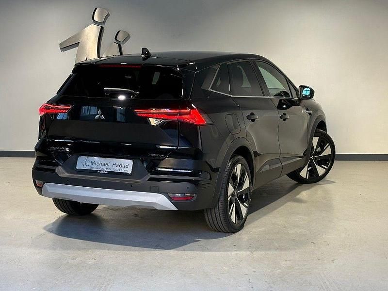 Neu Mitsubishi Grandis Edition 158 PS (116 kW) 2026 Onyxschwarz SUV