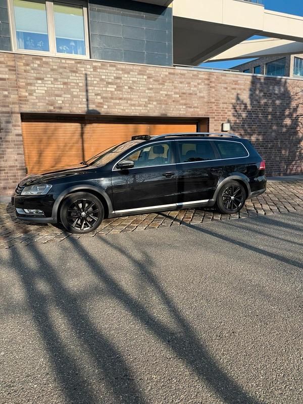 Gebraucht VW Passat Alltrack 140 PS (102 kW) 2013 Schwarz Kombi