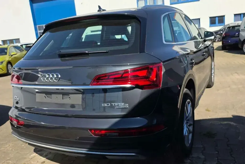 Gebraucht Audi Q5 299 PS (219 kW) 2023 Grau SUV
