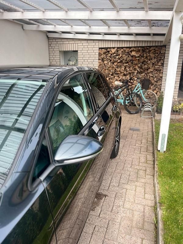 Gebraucht VW Golf VII 185 PS (136 kW) 2016 Grau Kleinwagen